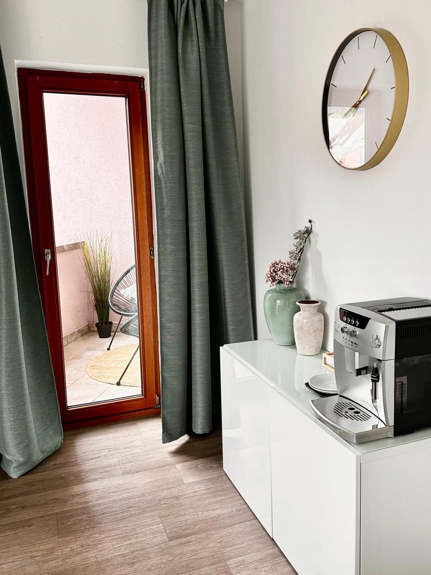 Wohnung Alte Mainbruecke - Gratis Kaffee - Netflix - Balkon Würzburg Esterno foto